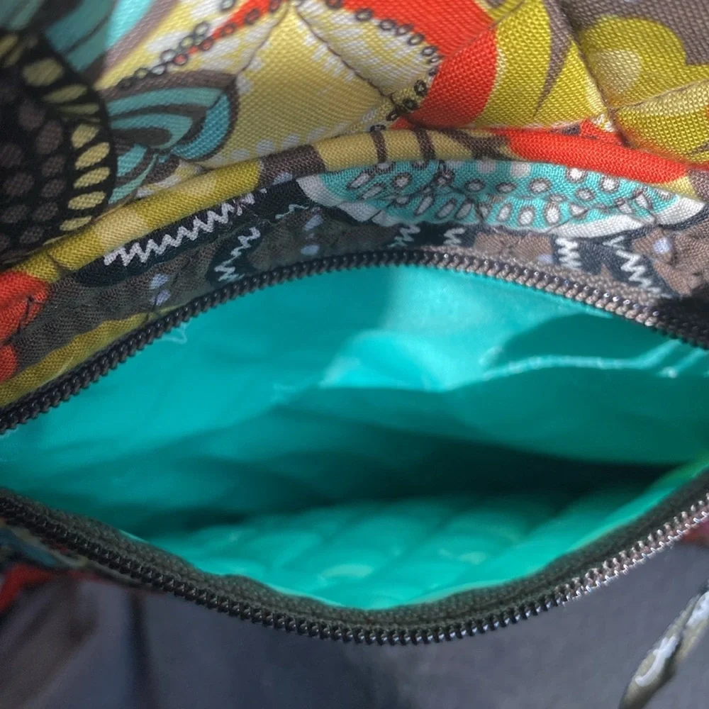 🧡💛VERA BRADLEY🧡💛Hipster in Floral Shower/NWT - Picture 8 of 8